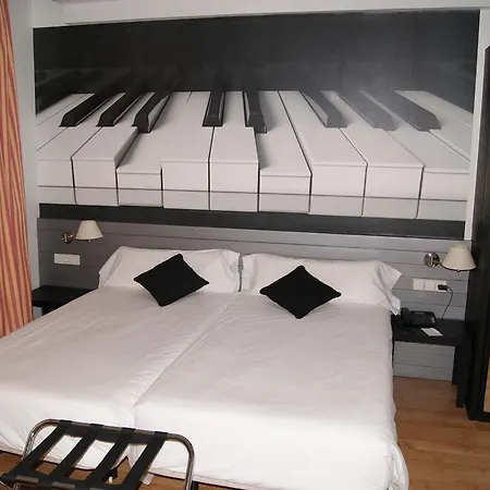 Abba Jazz Hotel 3*